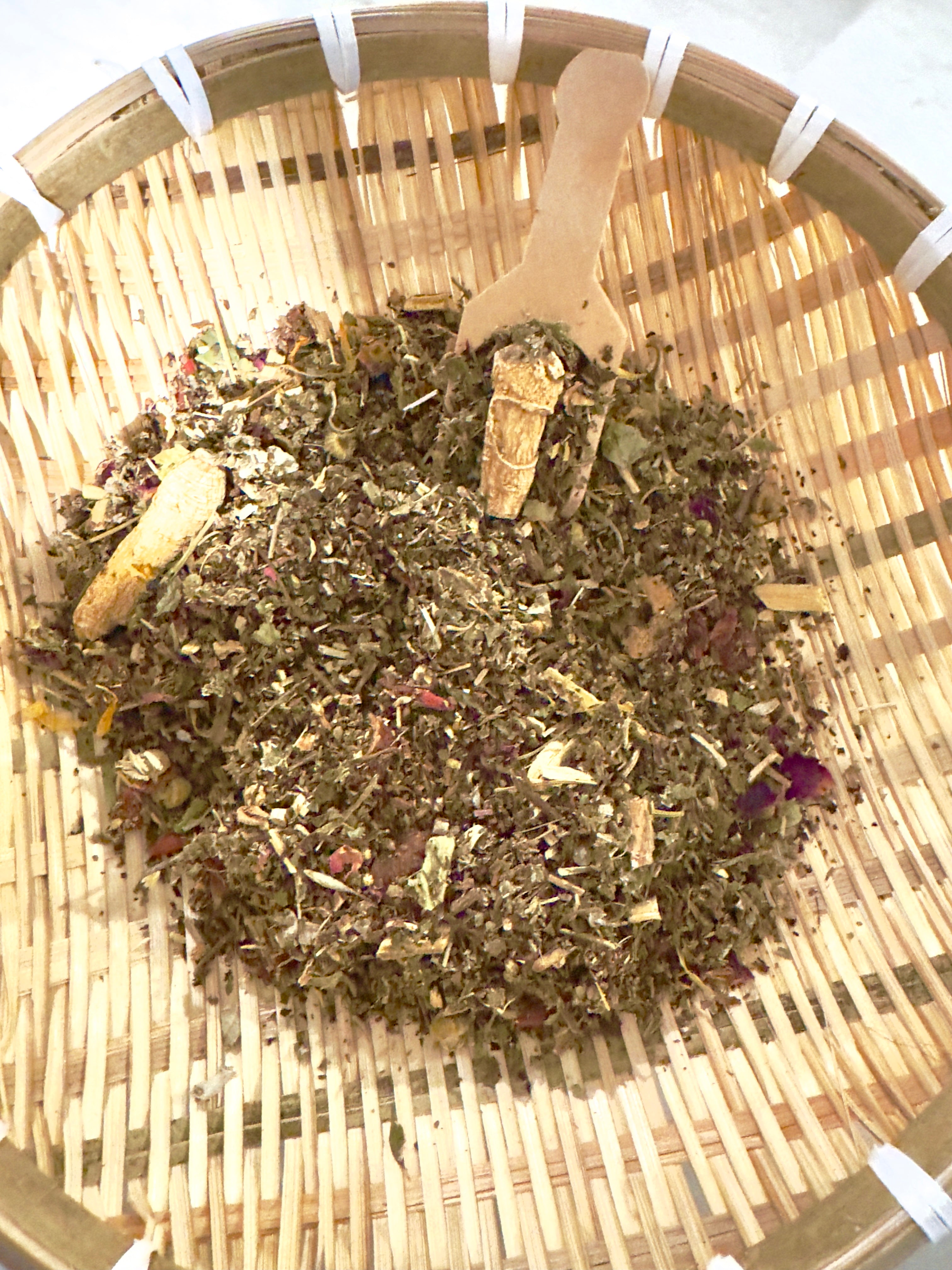 Hormone balance tea